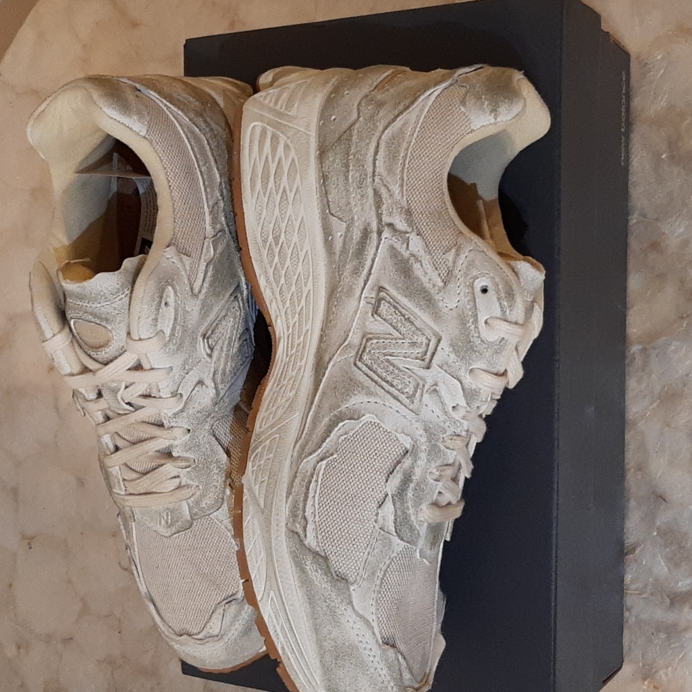 New Balance 2002R Protection Pack - Picture 8 of 10